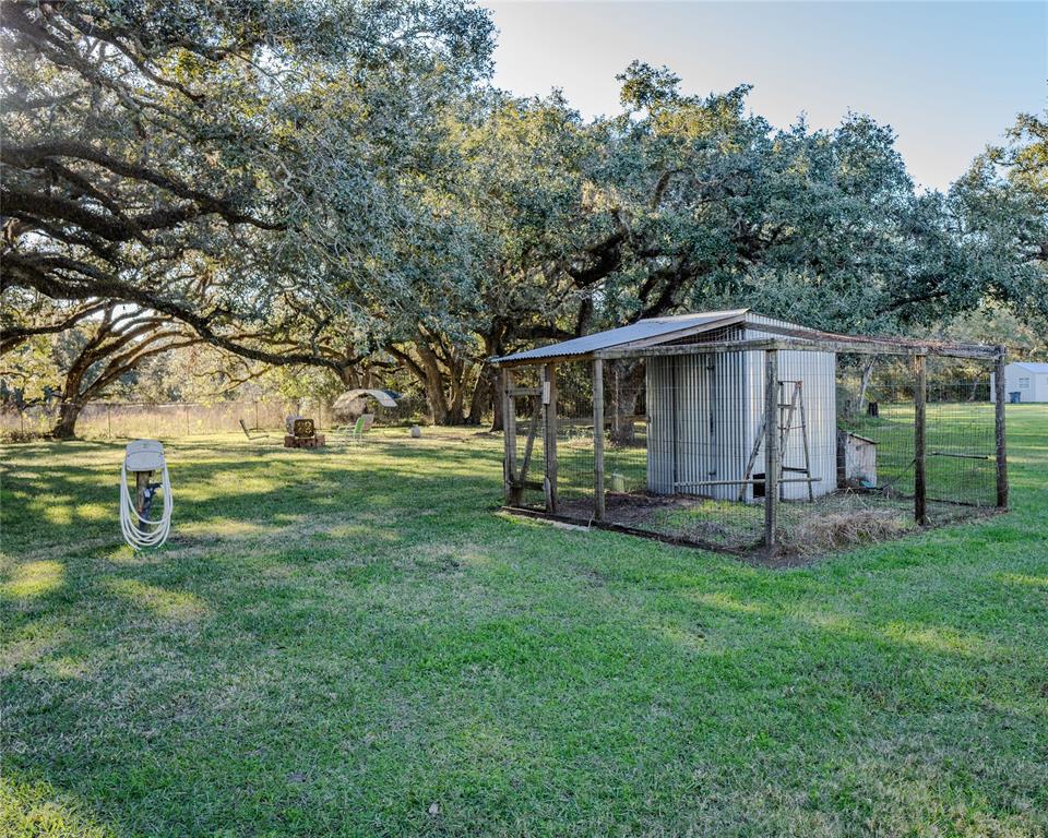 99 Pin Oak Circle, Van Vleck, Texas image 39