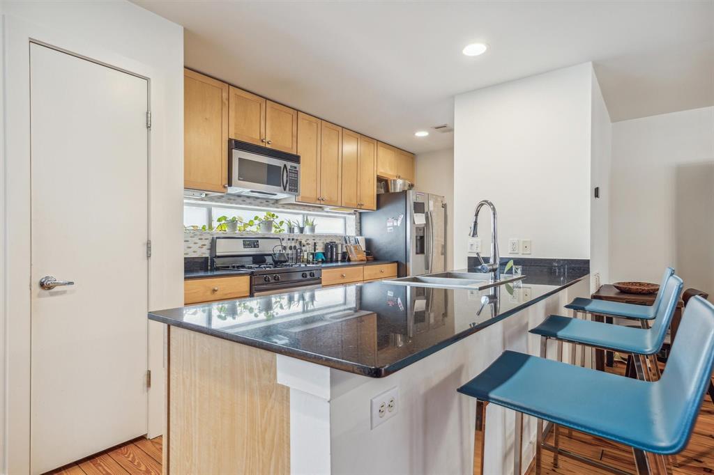 2809 Crawford Street, Houston, Texas image 10