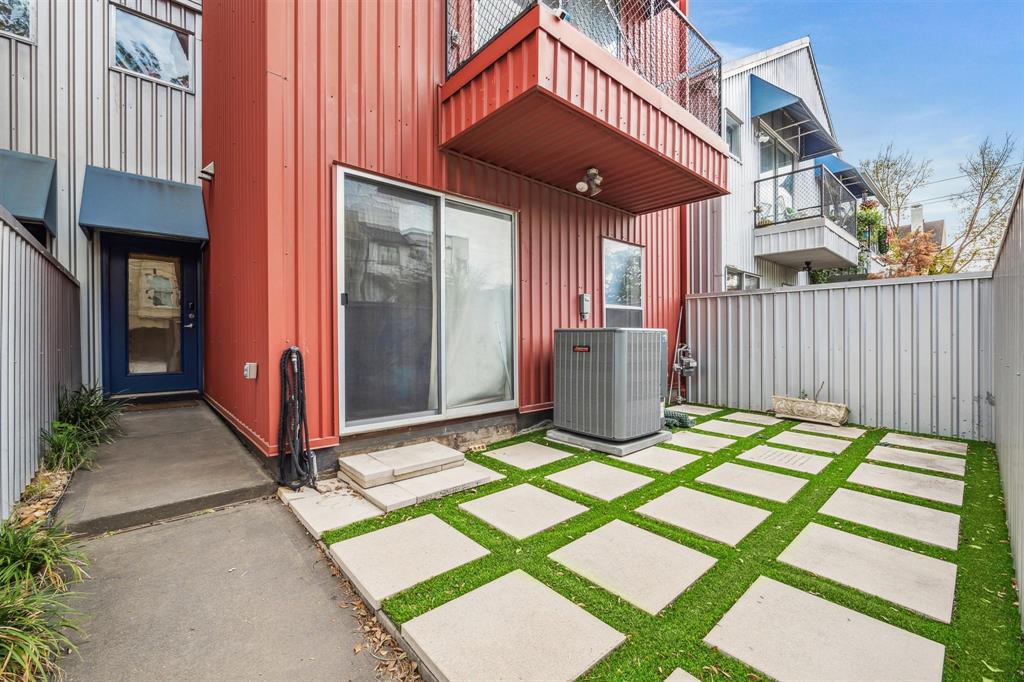 2809 Crawford Street, Houston, Texas image 3