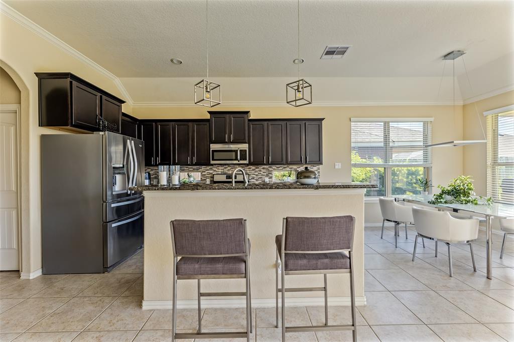 6811 Peach Mill Lane, Dickinson, Texas image 13