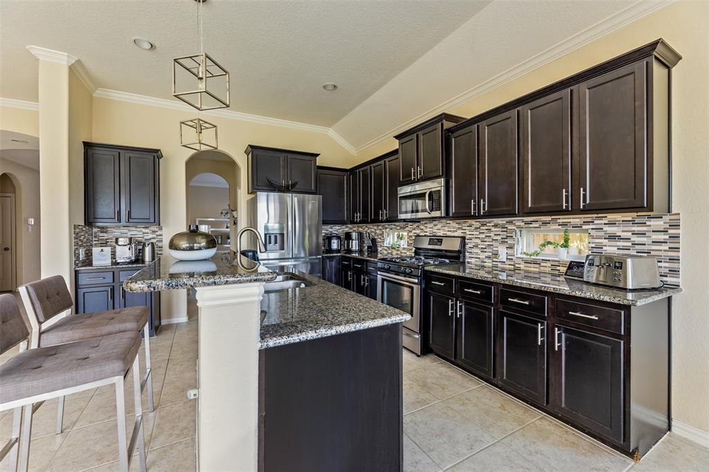 6811 Peach Mill Lane, Dickinson, Texas image 15