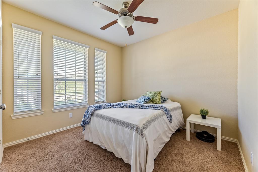 6811 Peach Mill Lane, Dickinson, Texas image 10
