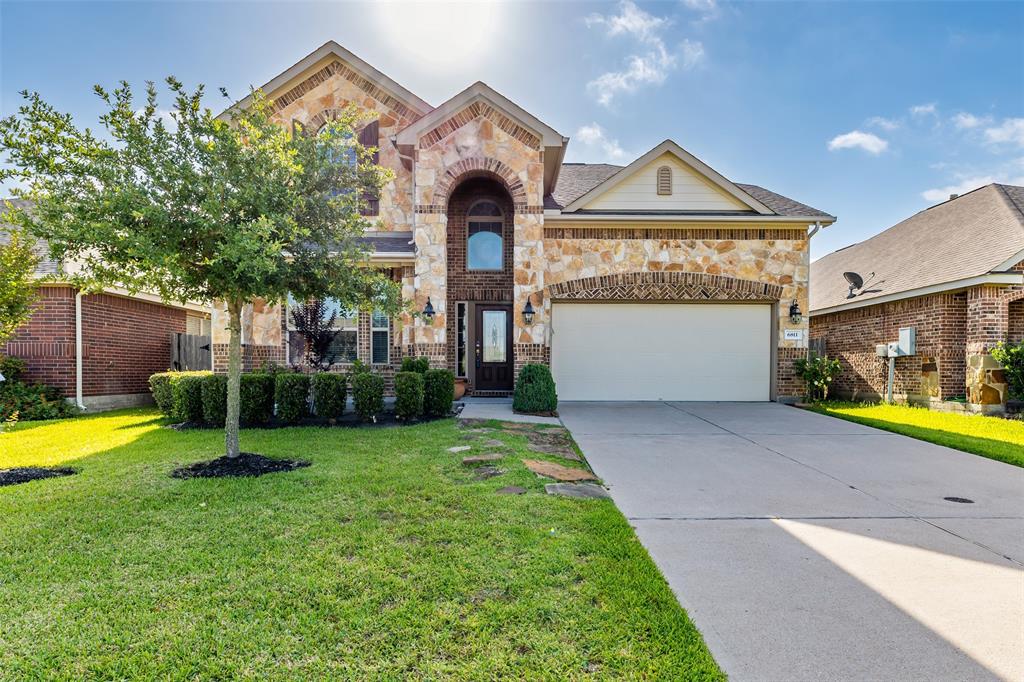 6811 Peach Mill Lane, Dickinson, Texas image 1