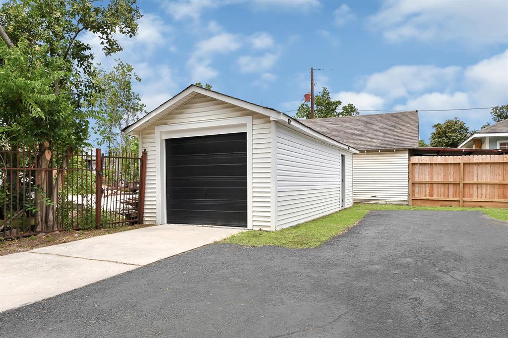 2422 Lidstone Street, Houston, Texas image 22