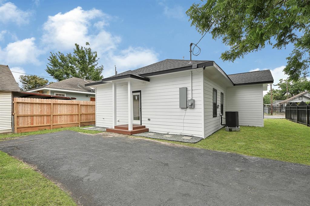 2422 Lidstone Street, Houston, Texas image 20