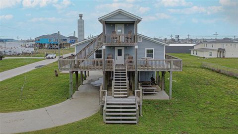 A home in Crystal Beach