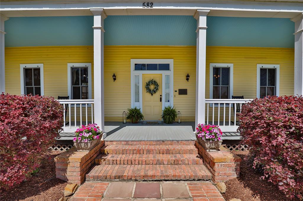 582 County Road 703, West Columbia, Texas image 2
