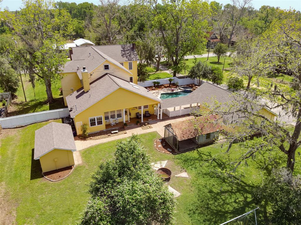 582 County Road 703, West Columbia, Texas image 32