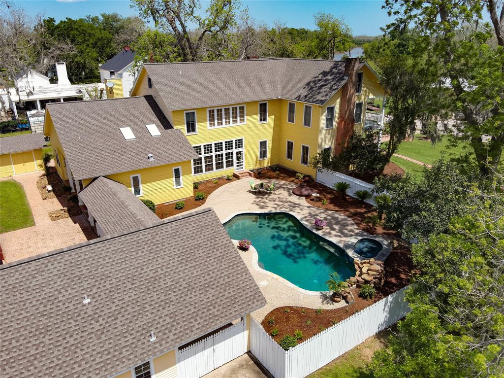 582 County Road 703, West Columbia, Texas image 29