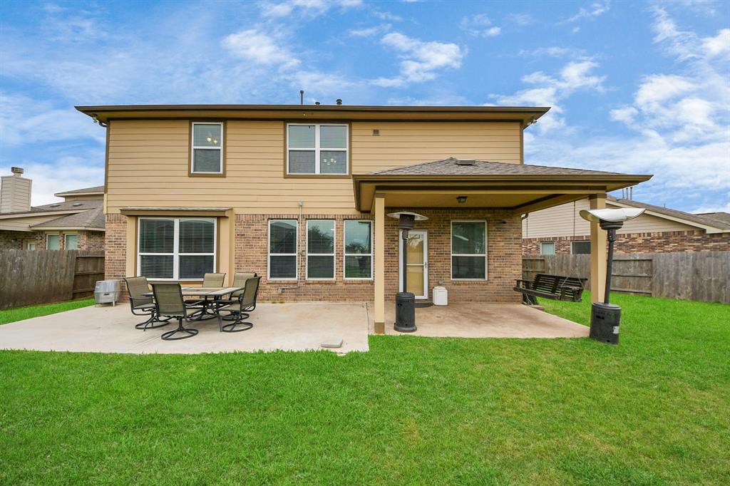 13714 Madera Bend Lane, Rosharon, Texas image 31