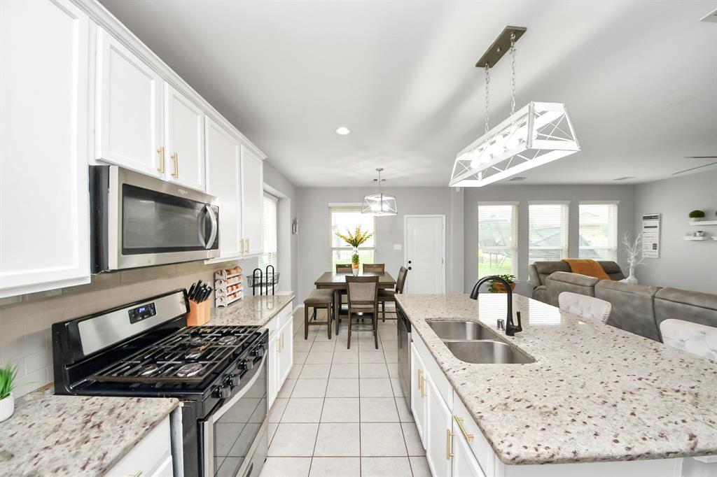 13714 Madera Bend Lane, Rosharon, Texas image 14