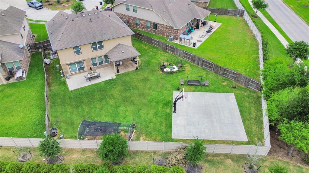 13714 Madera Bend Lane, Rosharon, Texas image 32