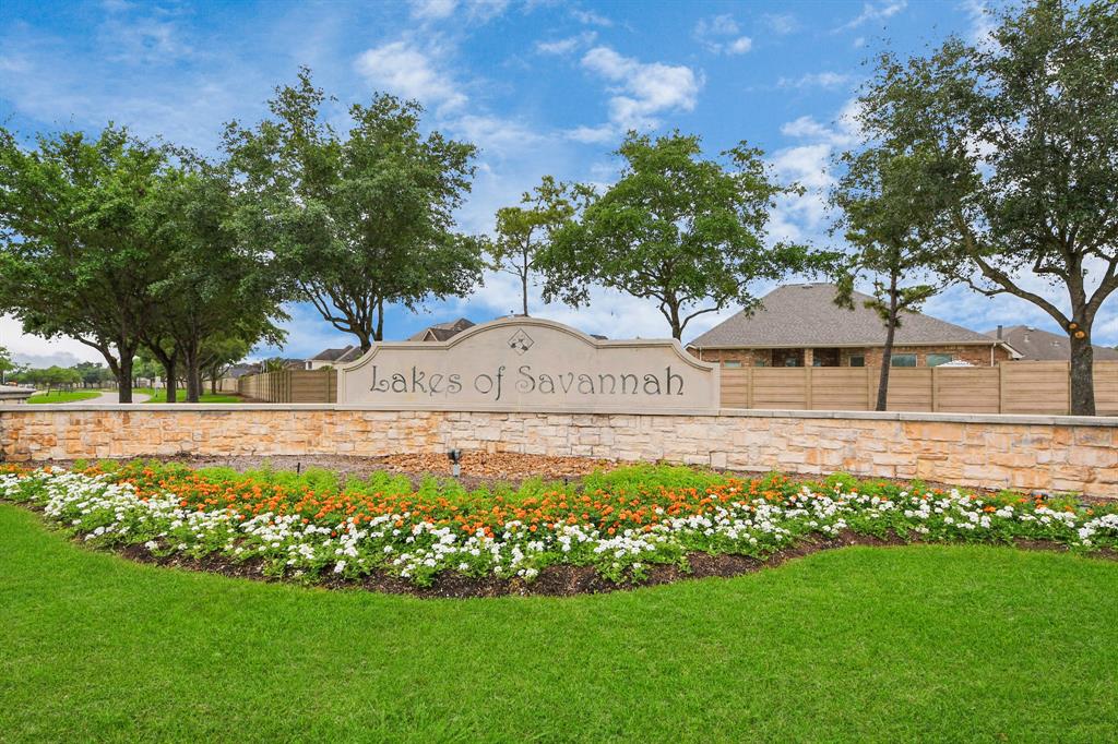 13714 Madera Bend Lane, Rosharon, Texas image 34
