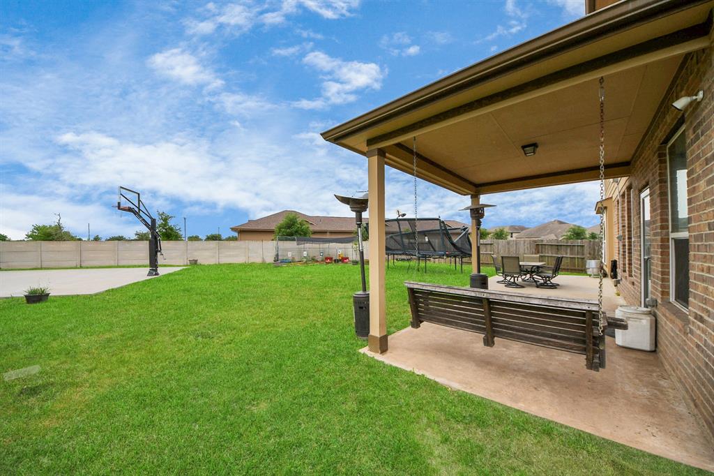 13714 Madera Bend Lane, Rosharon, Texas image 29