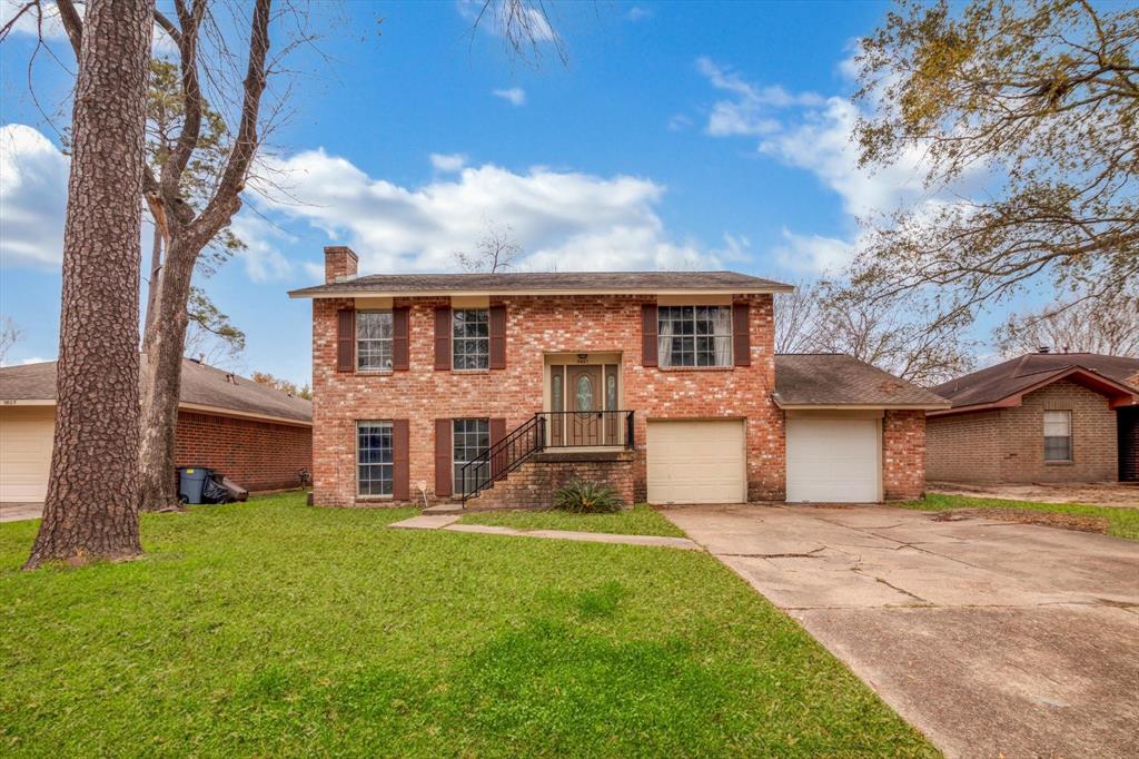 5827 Flax Bourton Street, Humble, Texas image 2