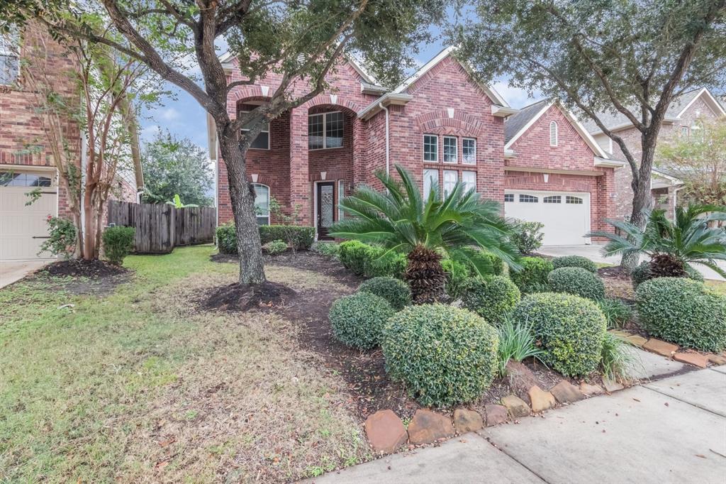 property-search 2 2319 Genesta Path