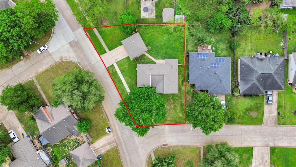 18703 Trail Bend Lane, Houston, Texas image 34