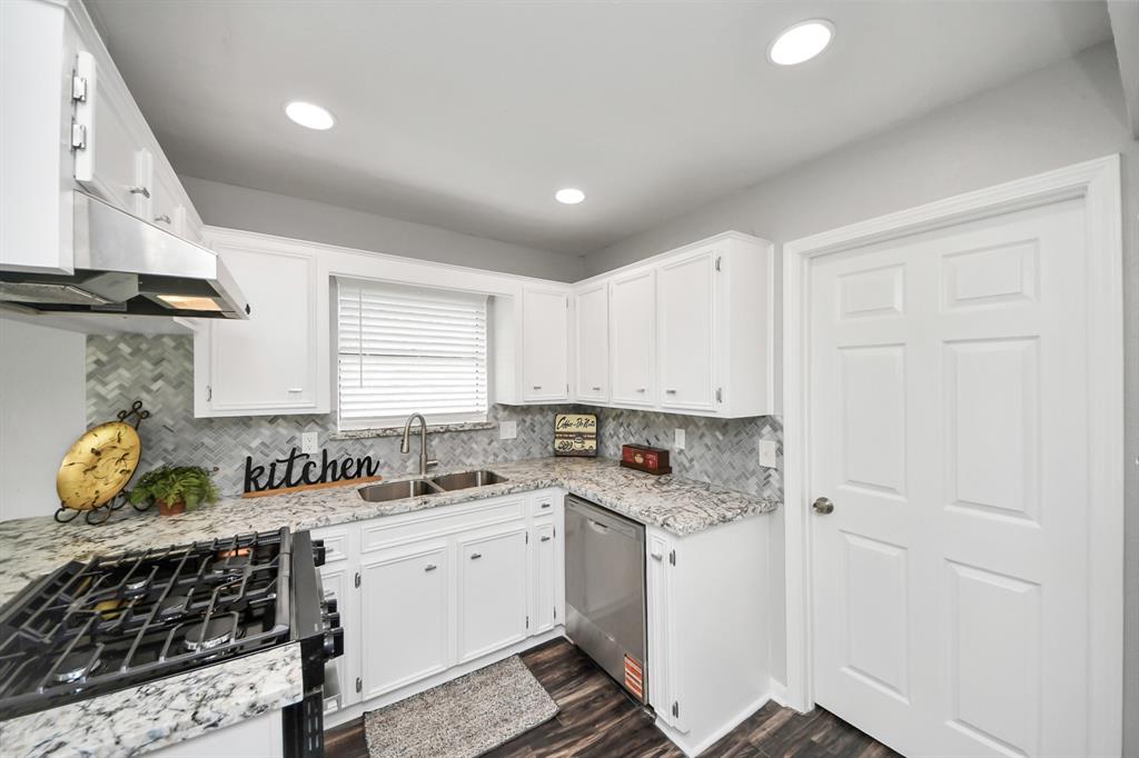 18703 Trail Bend Lane, Houston, Texas image 10