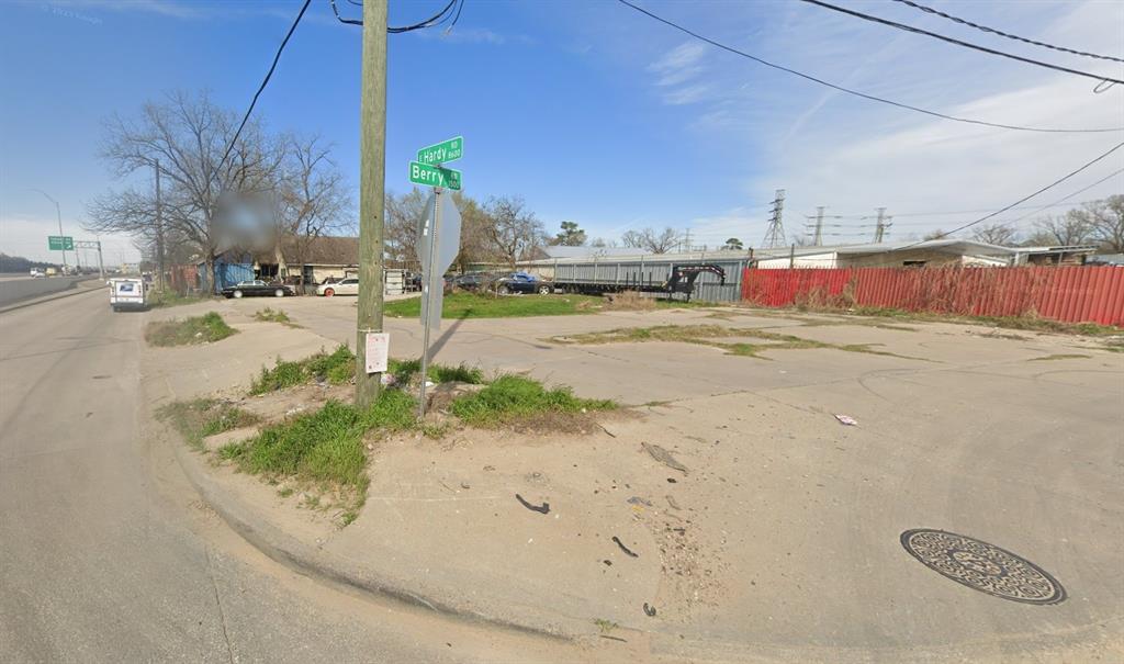 1501 Berry Road, Houston, Texas image 1