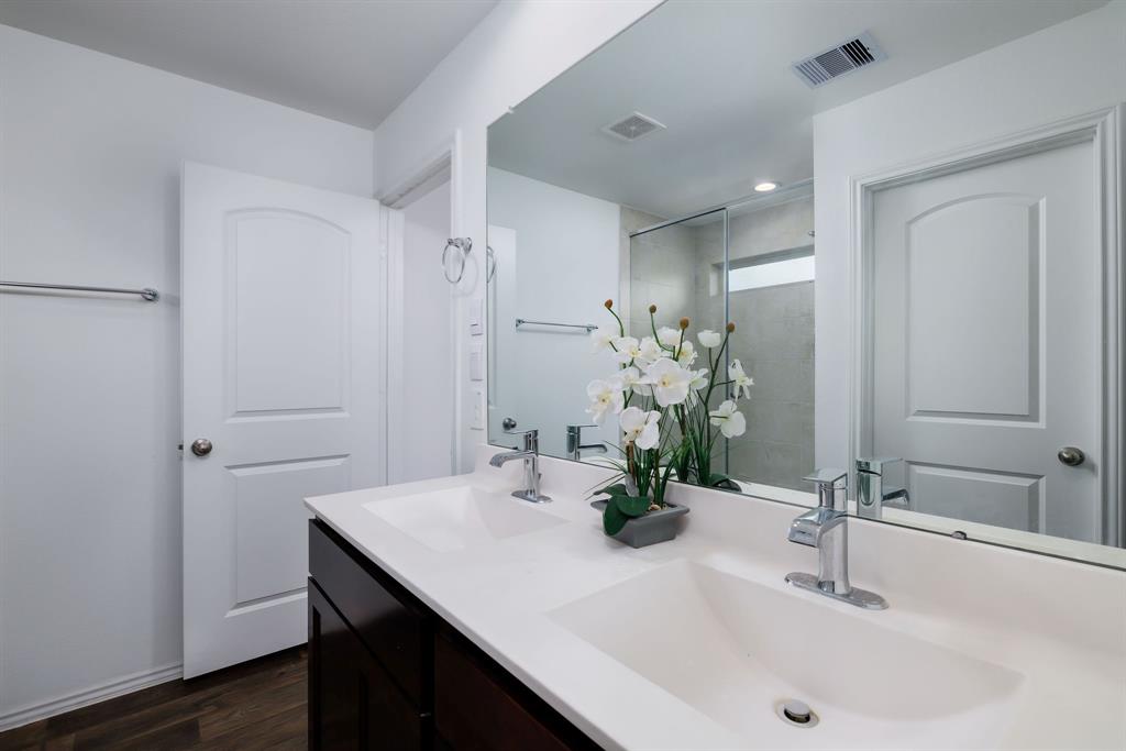 9905 Glenbrook Lane, Magnolia, Texas image 13