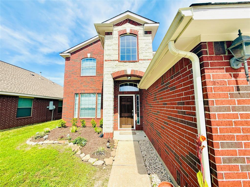 18814 Lantern Cove Lane, Tomball, Texas image 3