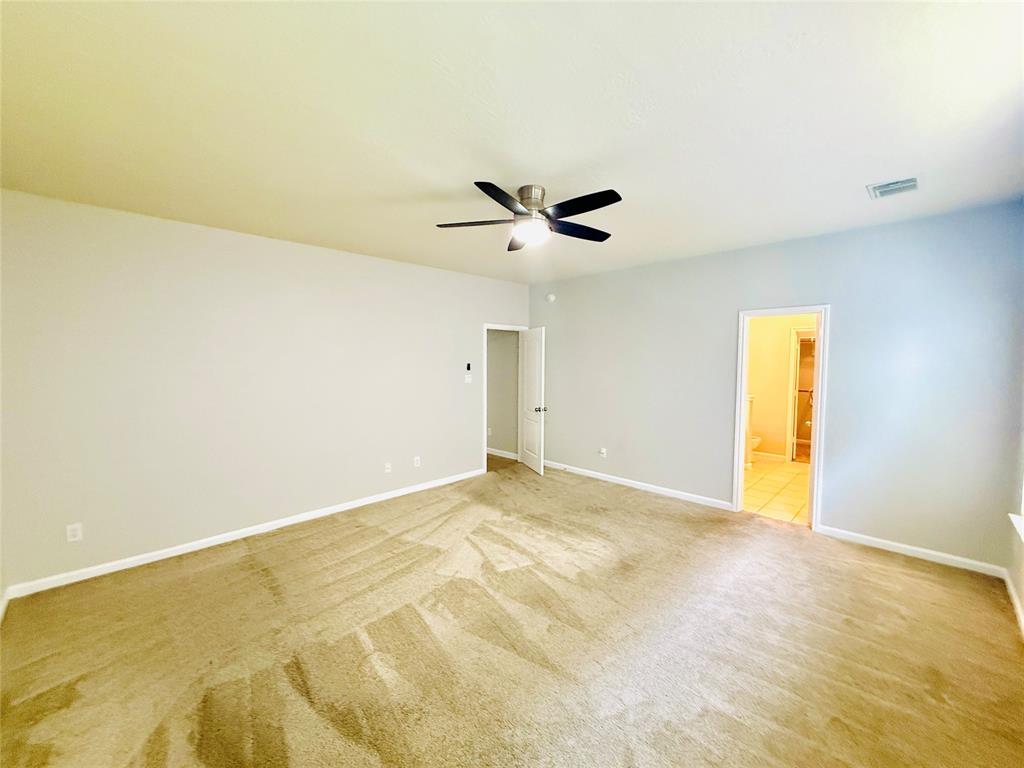 18814 Lantern Cove Lane, Tomball, Texas image 13