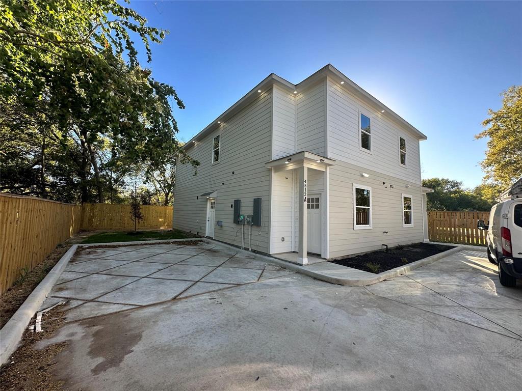 4512 Brinkley Street A-B