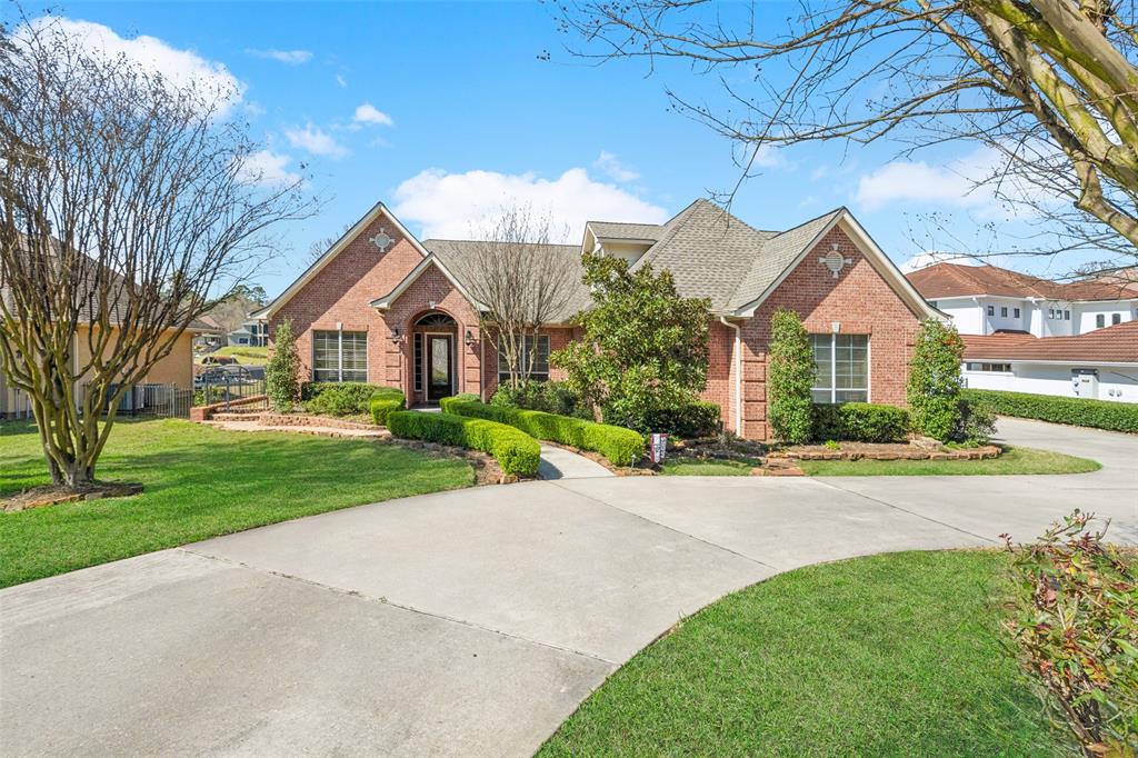 18722 E Cool Breeze Lane, Montgomery, Texas image 2