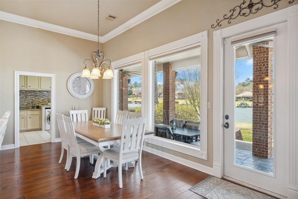18722 E Cool Breeze Lane, Montgomery, Texas image 12