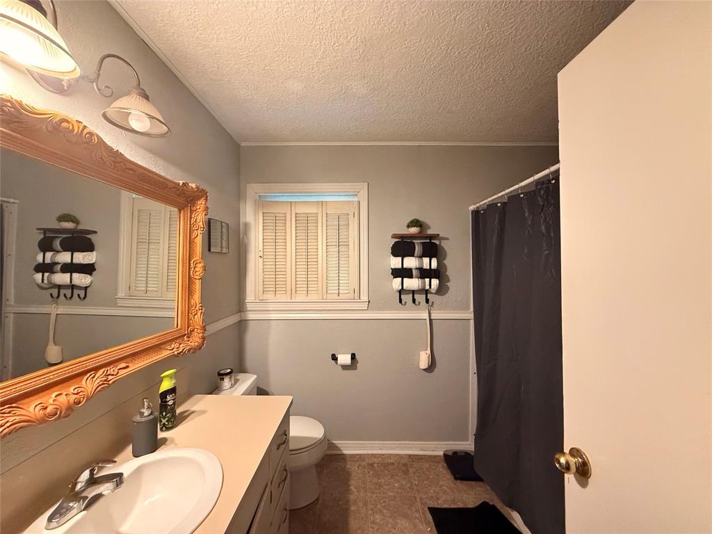 400 Birch, Woodville, Texas image 11