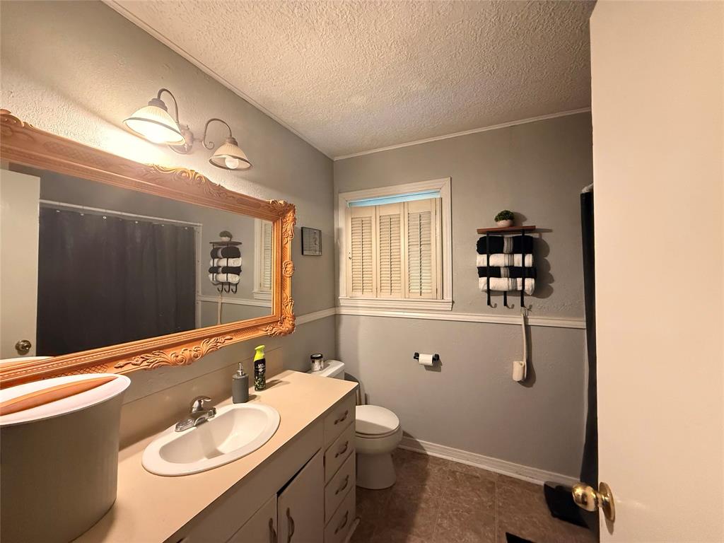 400 Birch, Woodville, Texas image 10