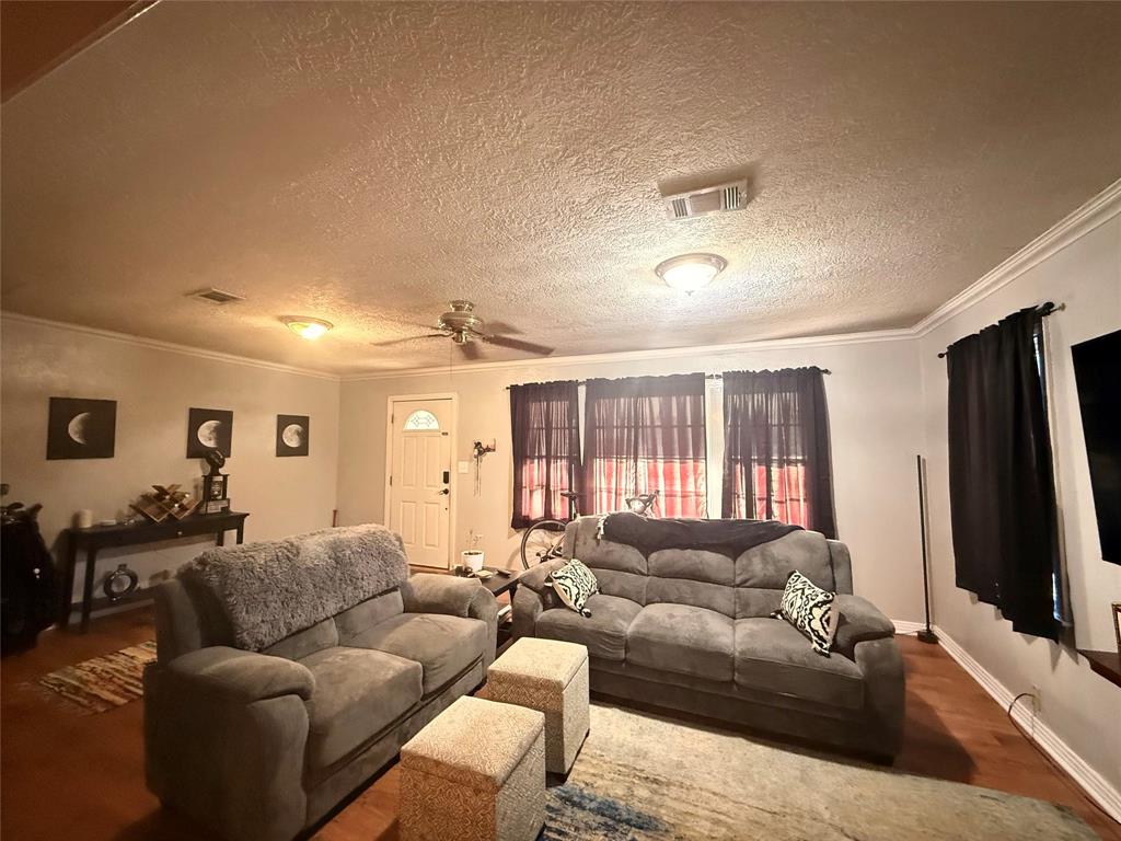 400 Birch, Woodville, Texas image 4
