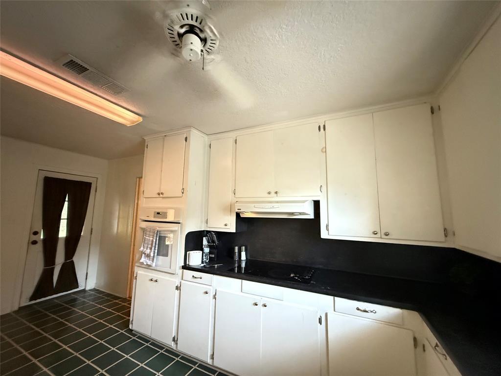 400 Birch, Woodville, Texas image 7
