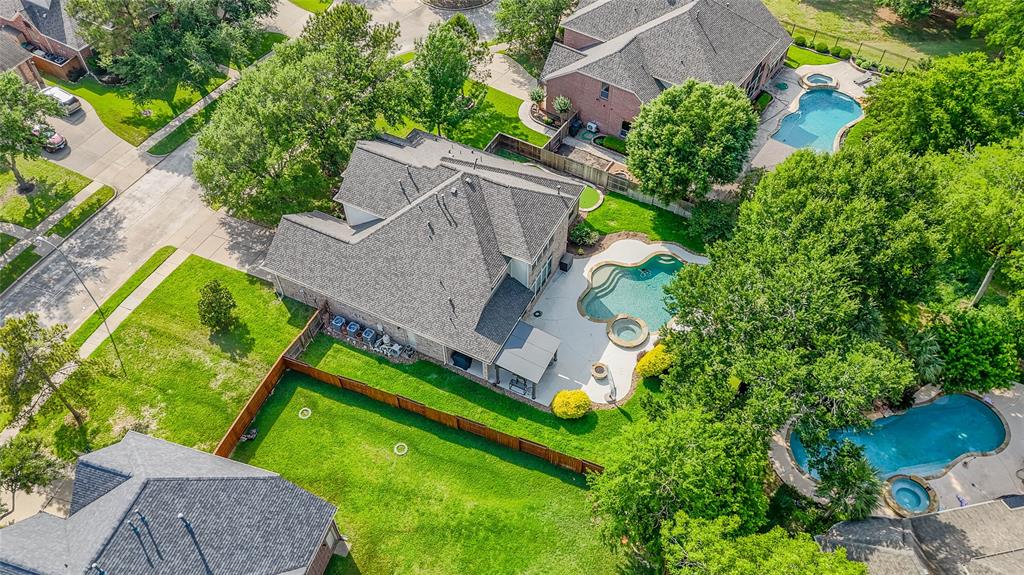 8307 Buffalo Creek Drive, Richmond, Texas image 2