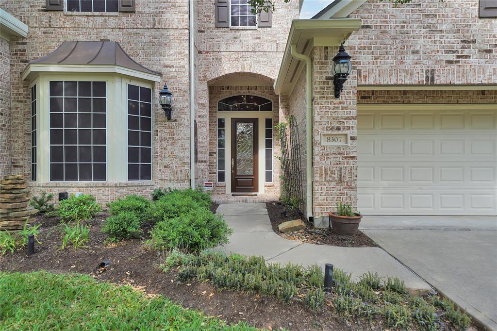 8307 Buffalo Creek Drive, Richmond, Texas image 4