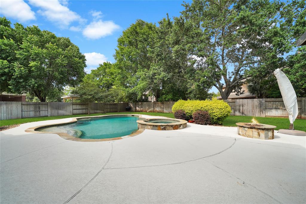 8307 Buffalo Creek Drive, Richmond, Texas image 39