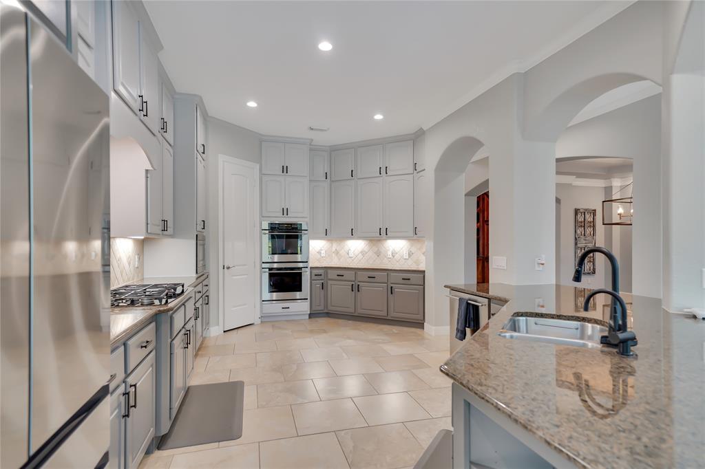 8307 Buffalo Creek Drive, Richmond, Texas image 18