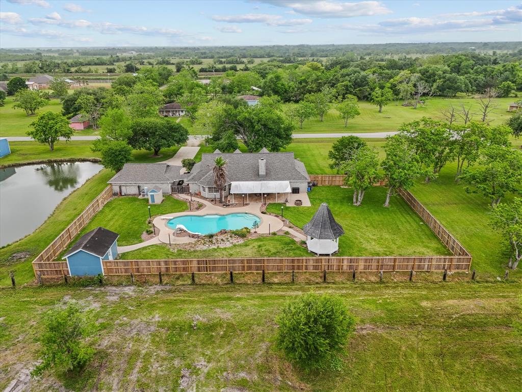 16109 Bluebird Street, Santa Fe, Texas image 4