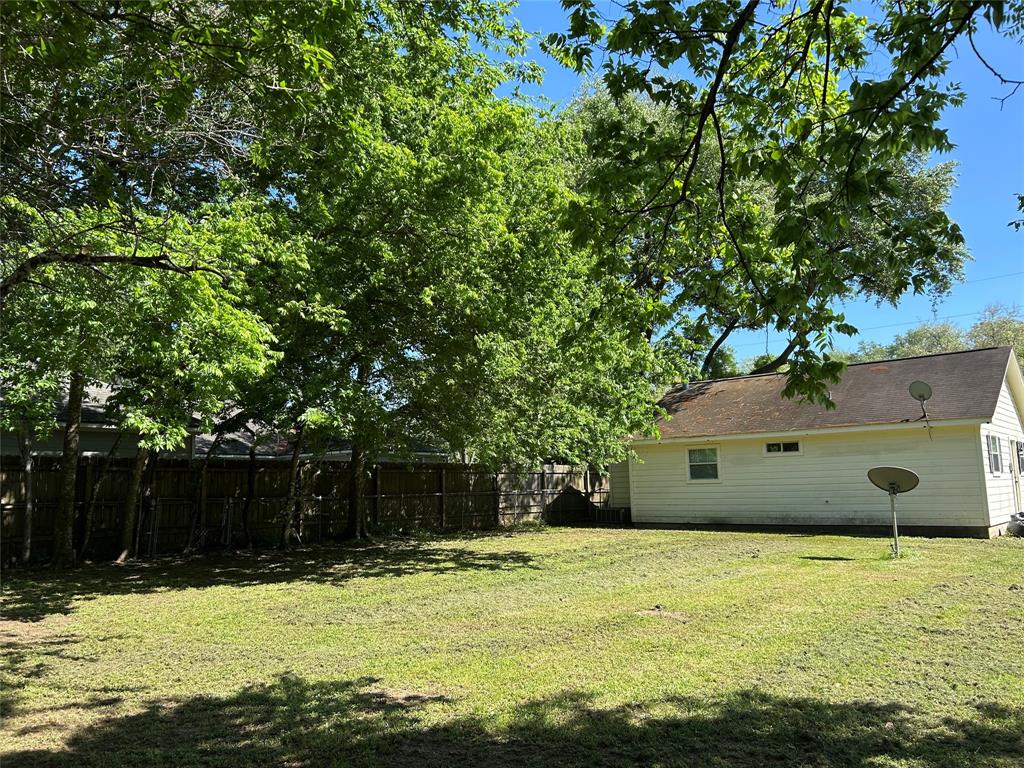 2610 Daugherty Street, Waller, Texas image 4