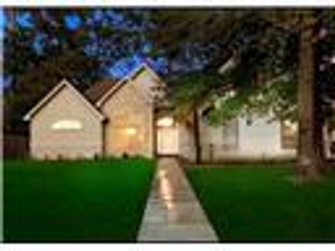 Photo of 3002 Pine Chase Drive, Montgomery, TX 77356 (MLS # 23177176)