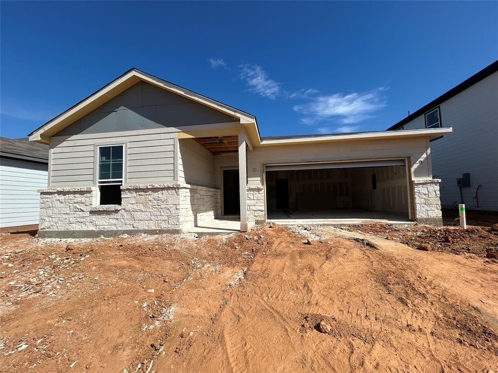 30222 Fledged Wing Drive, Waller, Texas image 3