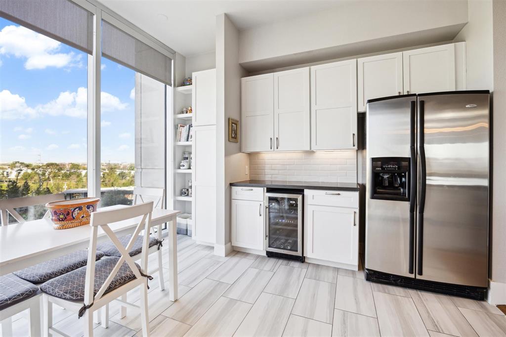 3333 Allen Parkway 701