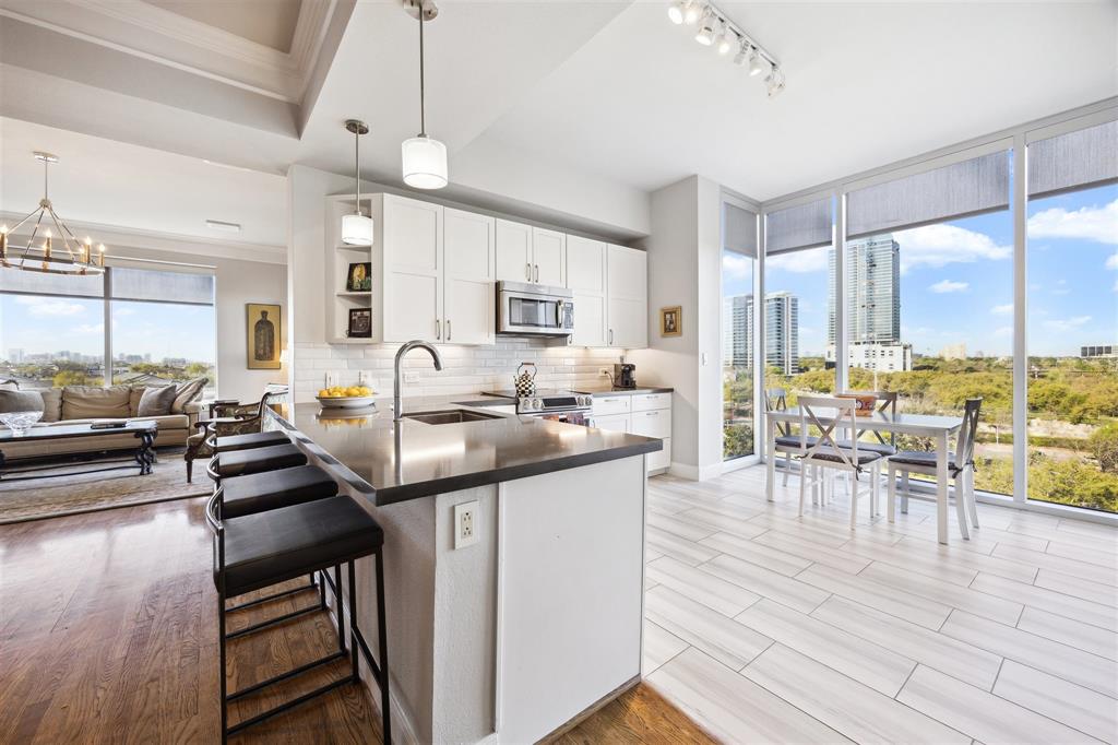 3333 Allen Parkway 701