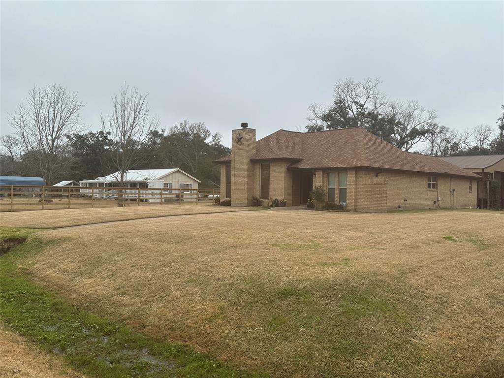 625 County Road 698, Angleton, Texas image 3