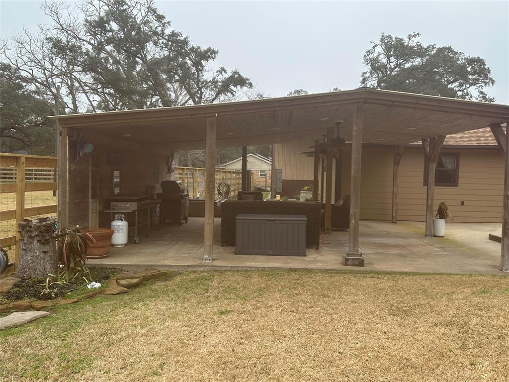 625 County Road 698, Angleton, Texas image 5