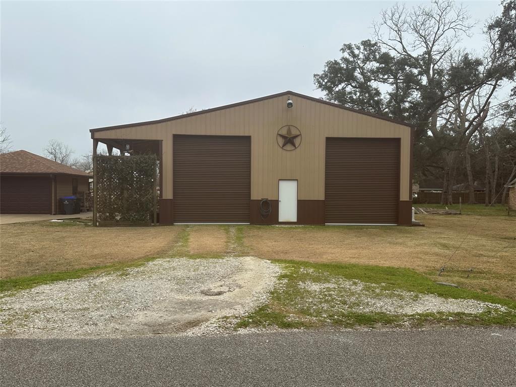 625 County Road 698, Angleton, Texas image 8