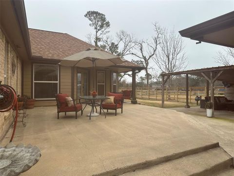 A home in Angleton