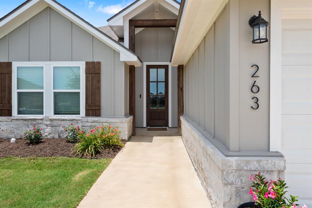 263 Brazos Bend, Snook, Texas image 3
