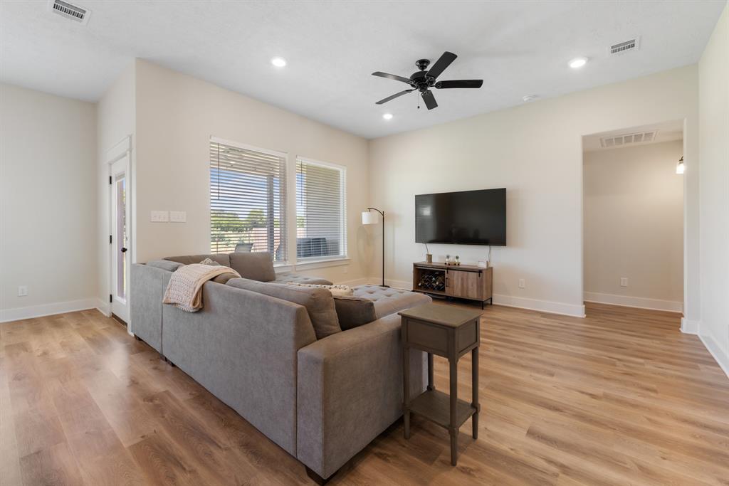 263 Brazos Bend, Snook, Texas image 16