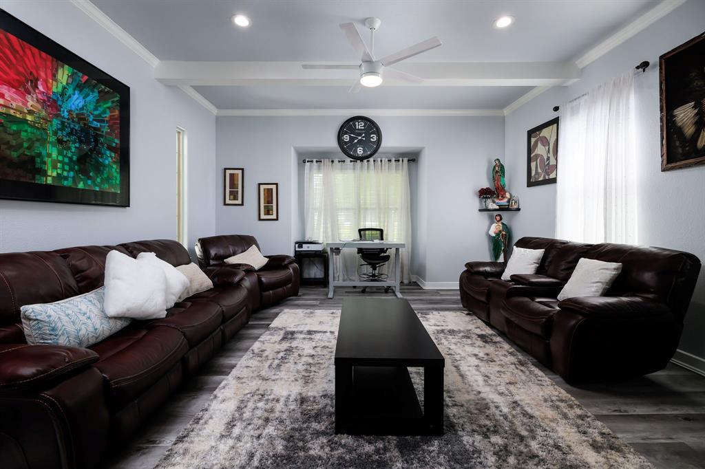 15395 Coaltown Road, Willis, Texas image 3